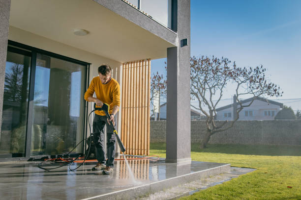 Best Pool Deck Cleaning  in Ellenton, FL